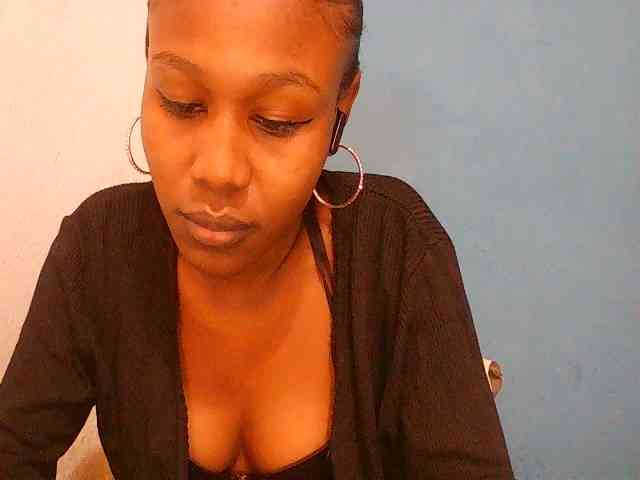 Zinah1 webcam