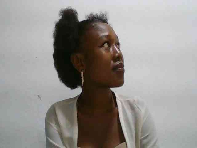 Zinah1 webcam