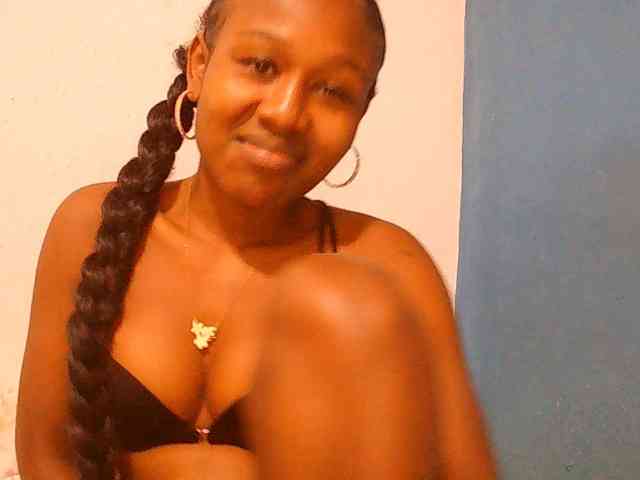 Zinah1 webcam