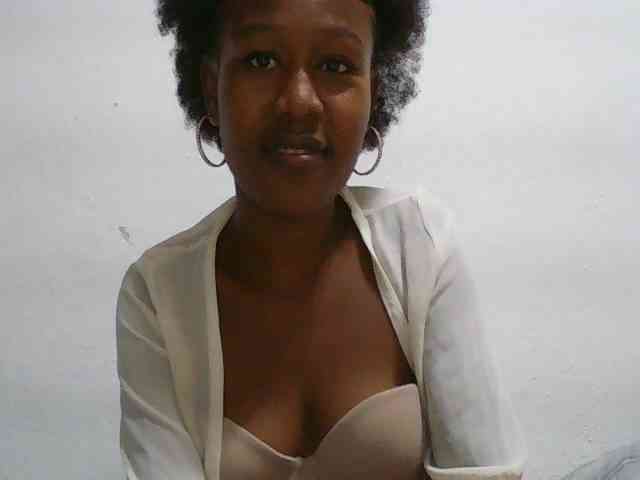 Zinah1 webcam