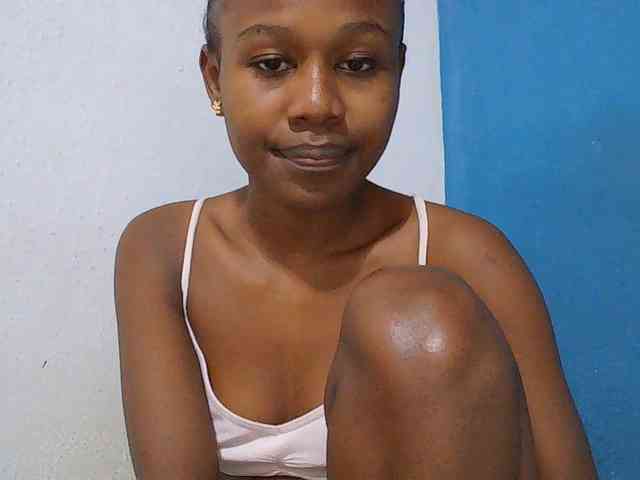 Zinah1 webcam