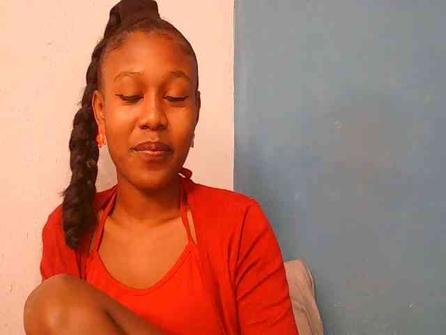 Zinah1 webcam