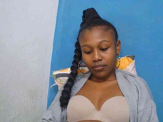 Zinah1 webcam