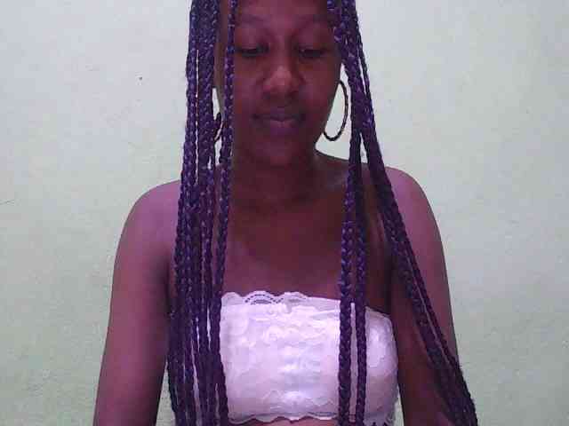 Modèle: Zinah1