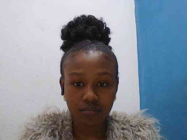 Modèle: Zinah1