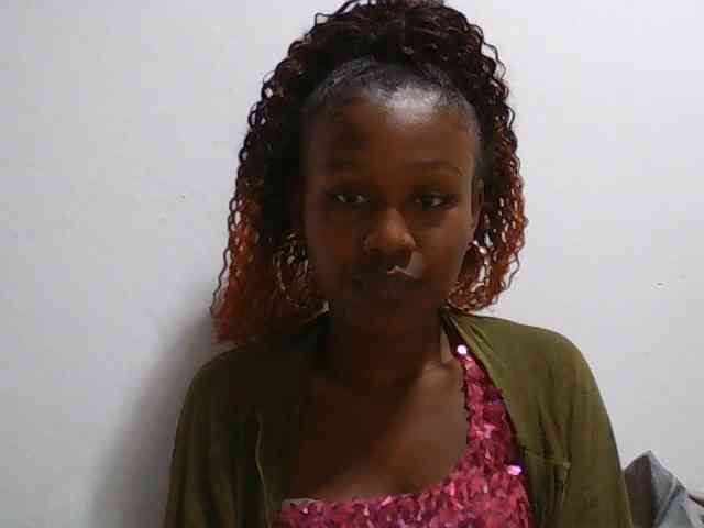 Modèle: Zinah1