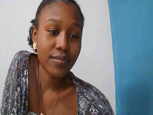 Zinah1 webcam