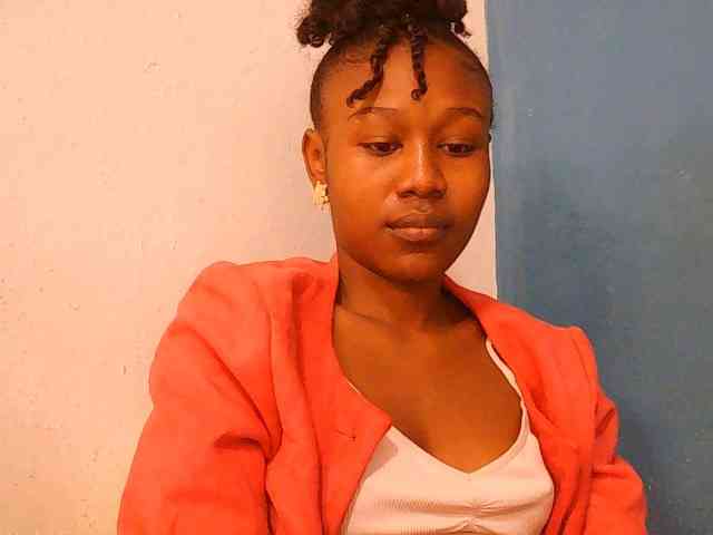 Zinah1 webcam