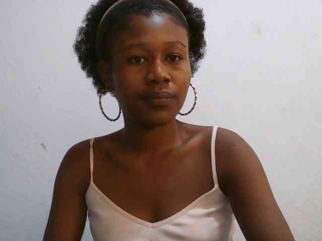 Zinah1 webcam