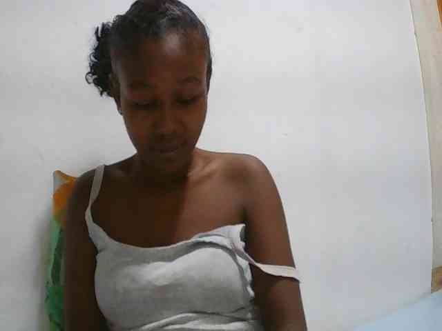 Zinah1 webcam