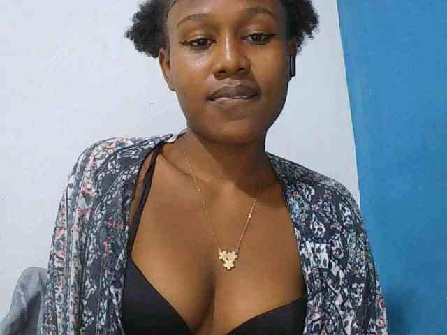 Zinah1 webcam