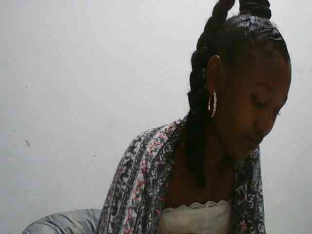 Zinah1 webcam