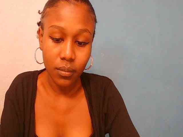 Zinah1 webcam