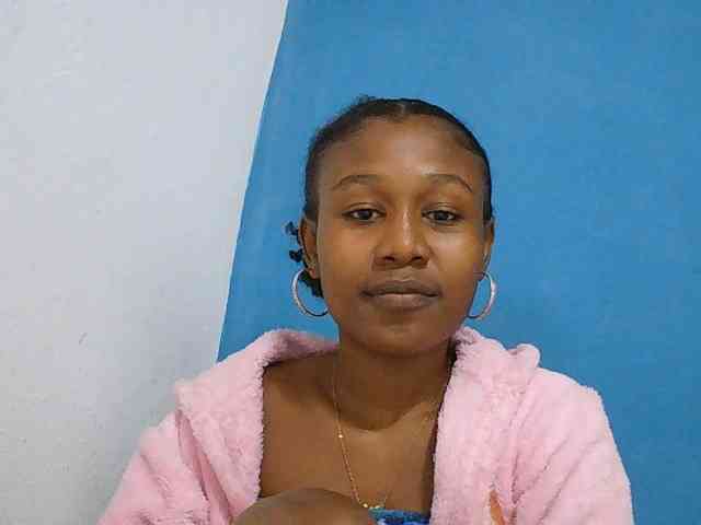 Zinah1 webcam