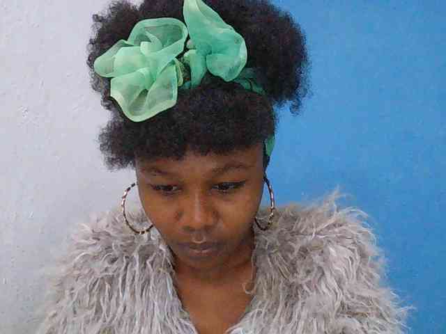Zinah1 webcam