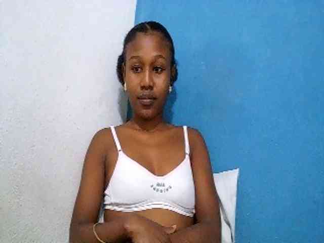 Zinah1 Sex Cam Show