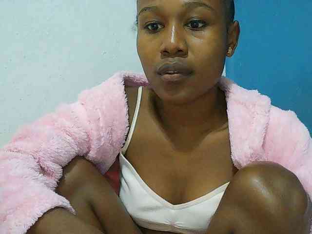 Zinah1 webcam