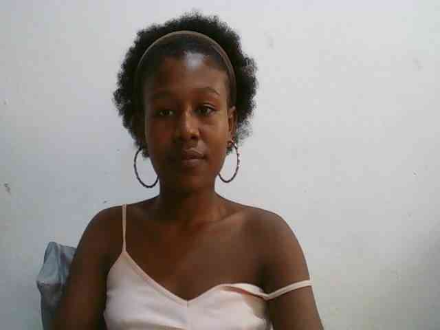 Zinah1 webcam