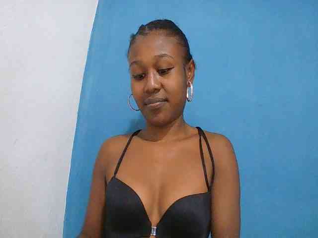 Zinah1 webcam