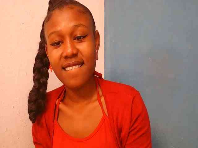 Zinah1 webcam