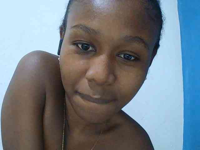 Zinah1 webcam
