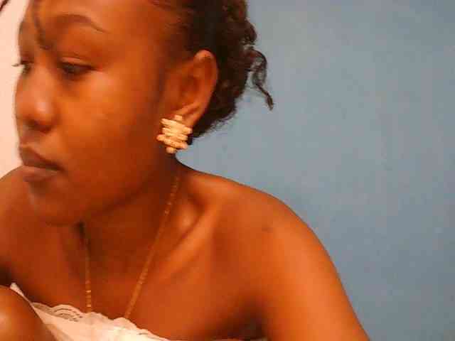 Zinah1 webcam