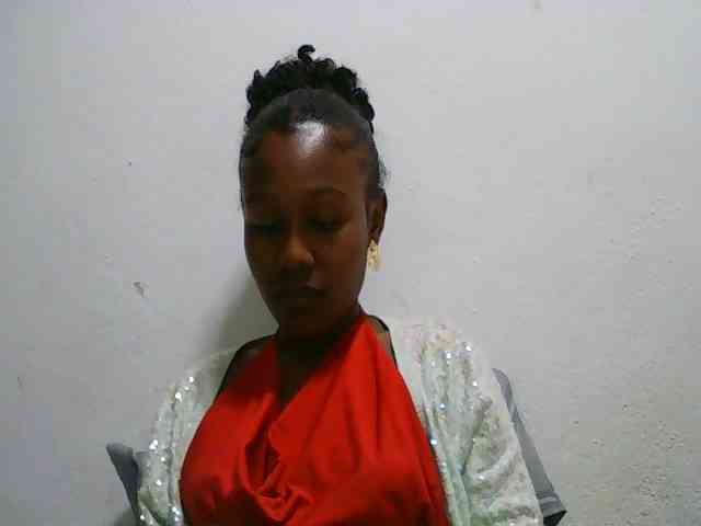 Modèle: Zinah1