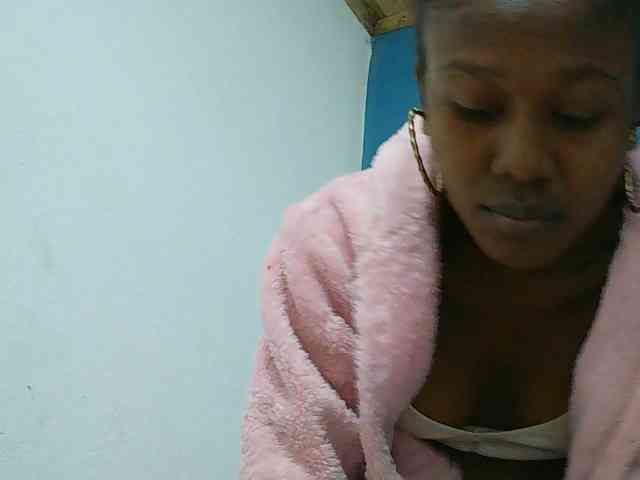 Zinah1 webcam