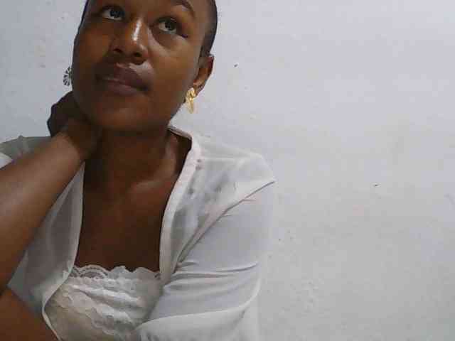 Zinah1 webcam