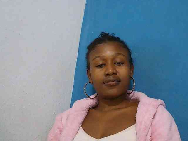 Zinah1 webcam
