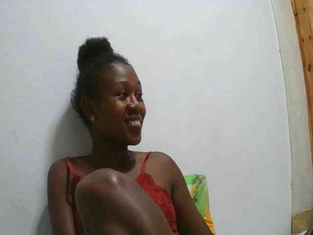 Zinah1 webcam