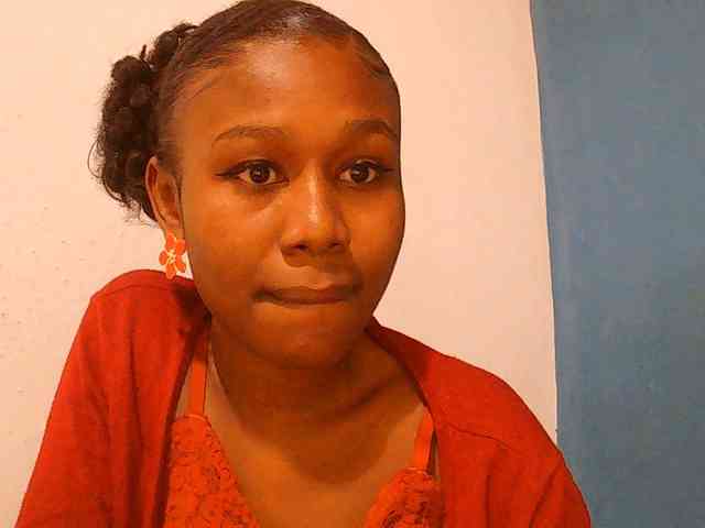 Zinah1 webcam