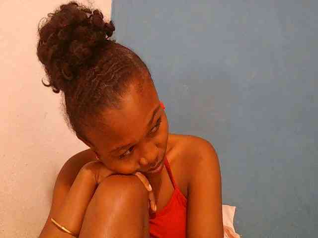 Zinah1 webcam