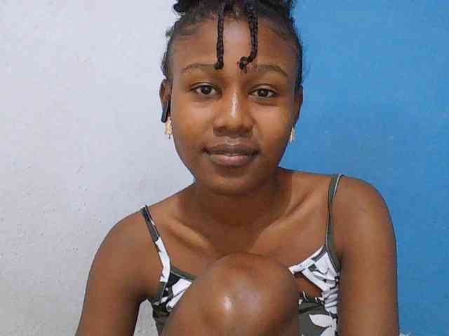 Zinah1 webcam
