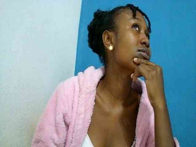 Zinah1 webcam