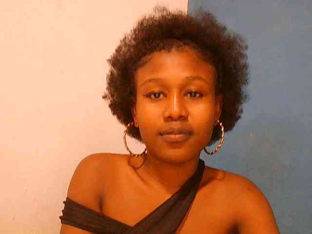 Zinah1 webcam