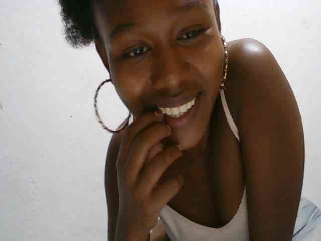 Zinah1 webcam