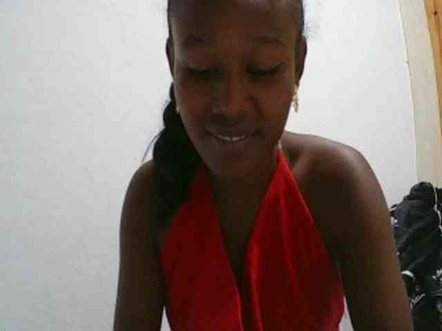 Zinah1 webcam