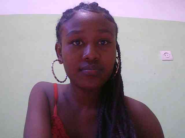 Zinah1 webcam