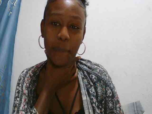 Zinah1 webcam