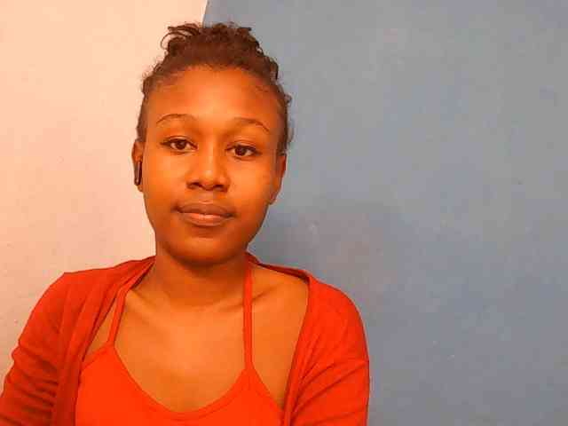 Zinah1 webcam