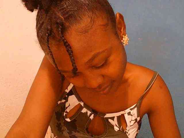 Zinah1 webcam