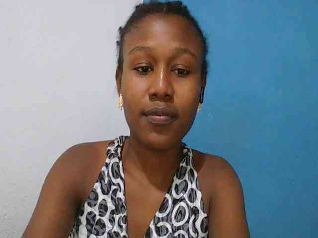 Zinah1 webcam