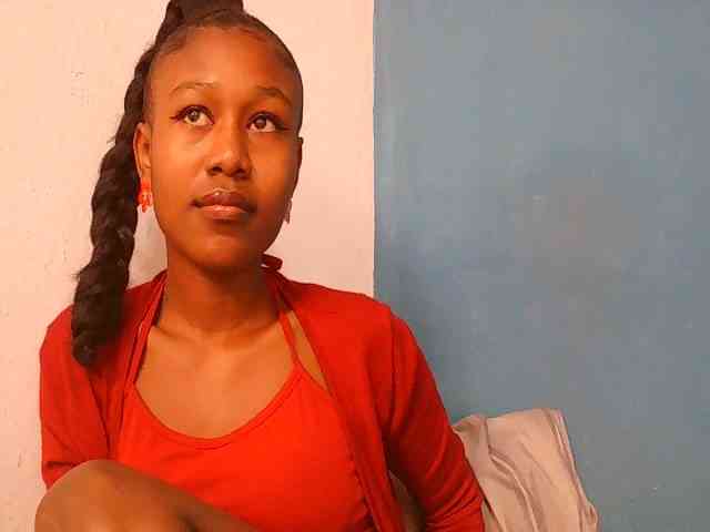 Zinah1 webcam