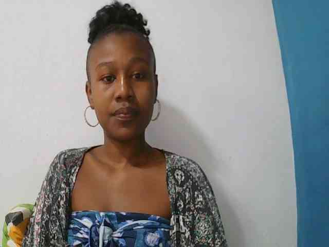 Zinah1 webcam