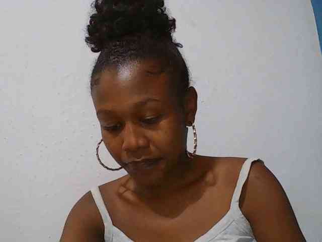 Zinah1 webcam