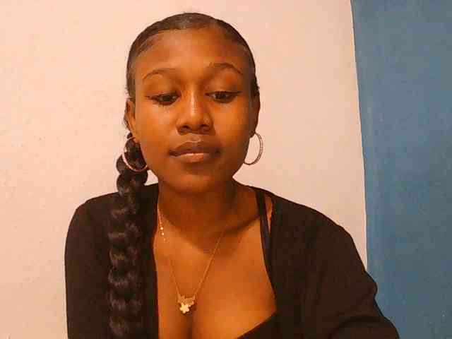 Zinah1 webcam