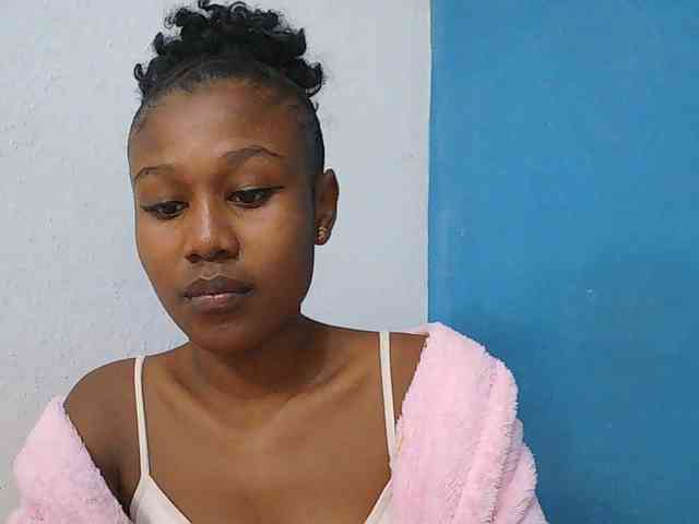 Zinah1 webcam