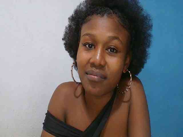 Zinah1 webcam