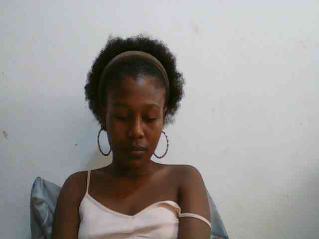 Zinah1 webcam
